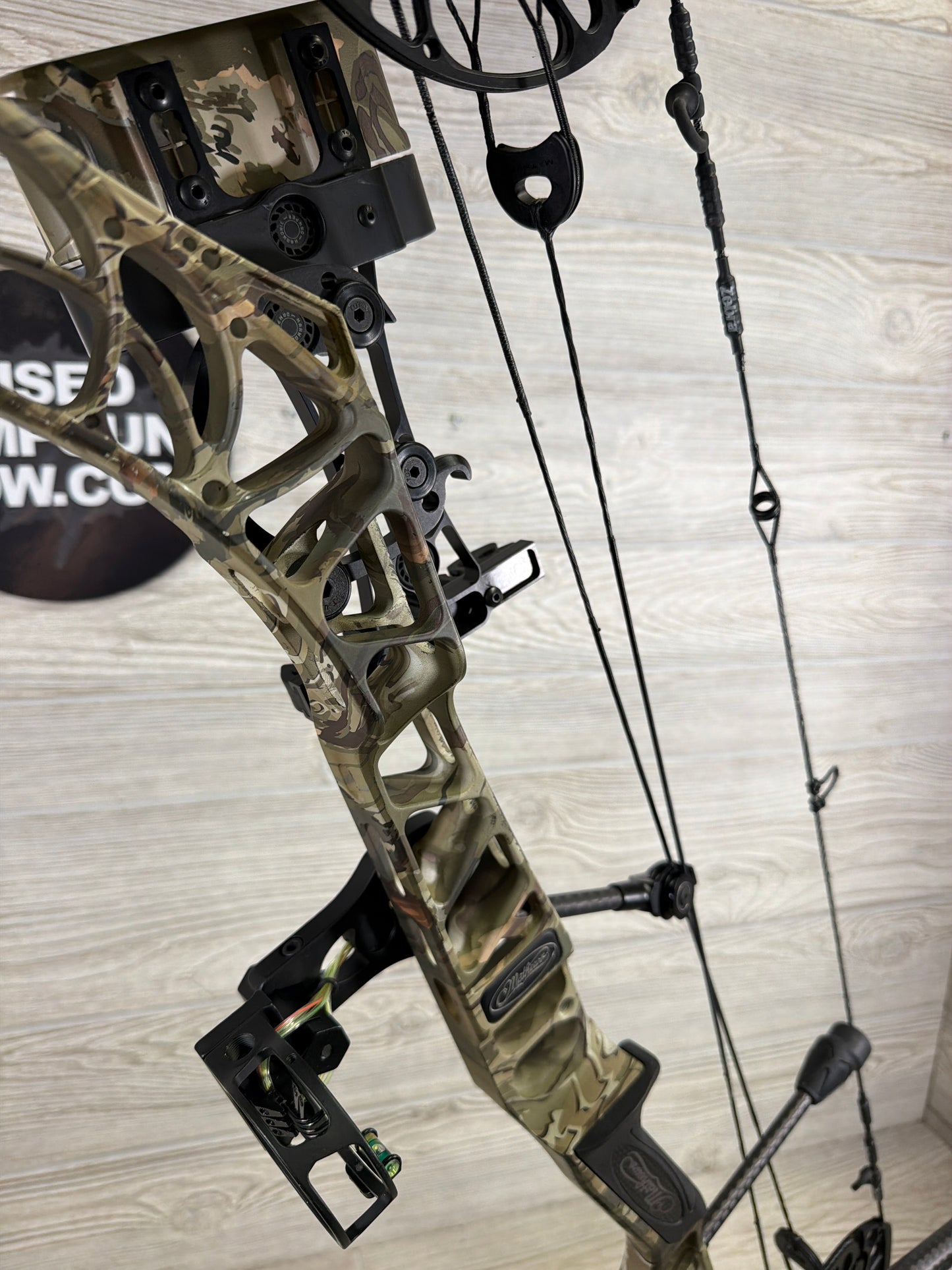 Used Mathews V3 31 Right Hand Under Armour Camo W/ Mathews Accessories
