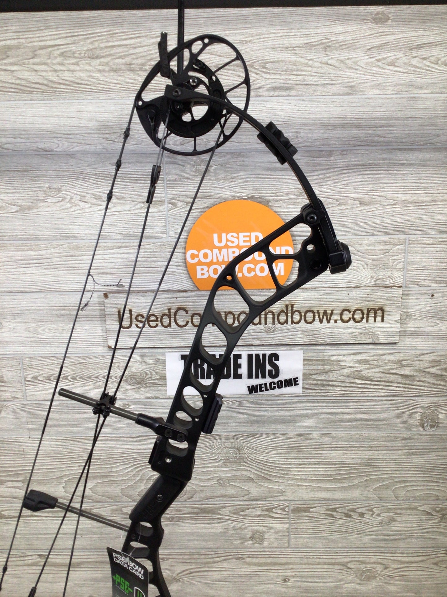 PSE Unite EC2 Right Handed 60-70# Black 25.5-31"