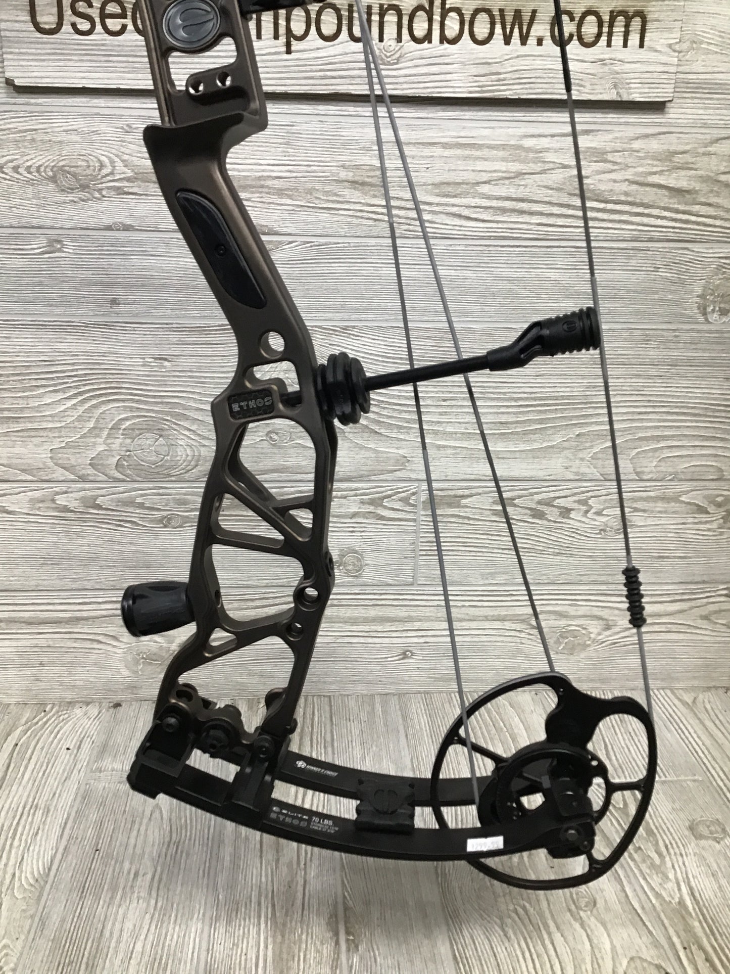 Elite Ethos Midnight Copper Right Handed 60-70lb