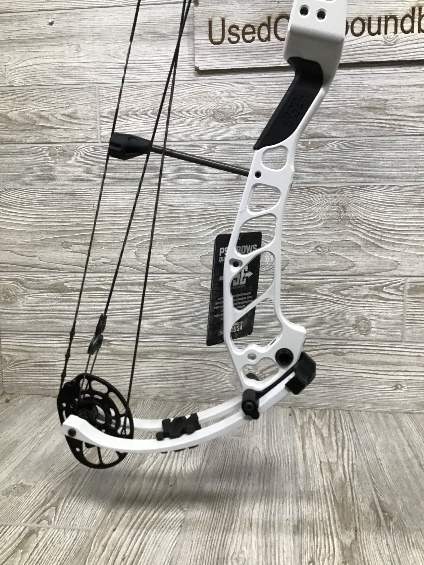 NEW IN BOX W/ WARRANTY PSE Shootdown Pro - 36 - RH - 70 - White - M2 Cams