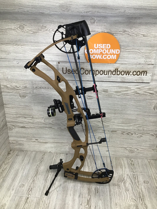 Hoyt RX-9 Ultra RH 60-70# Bourbon 28/70 Package