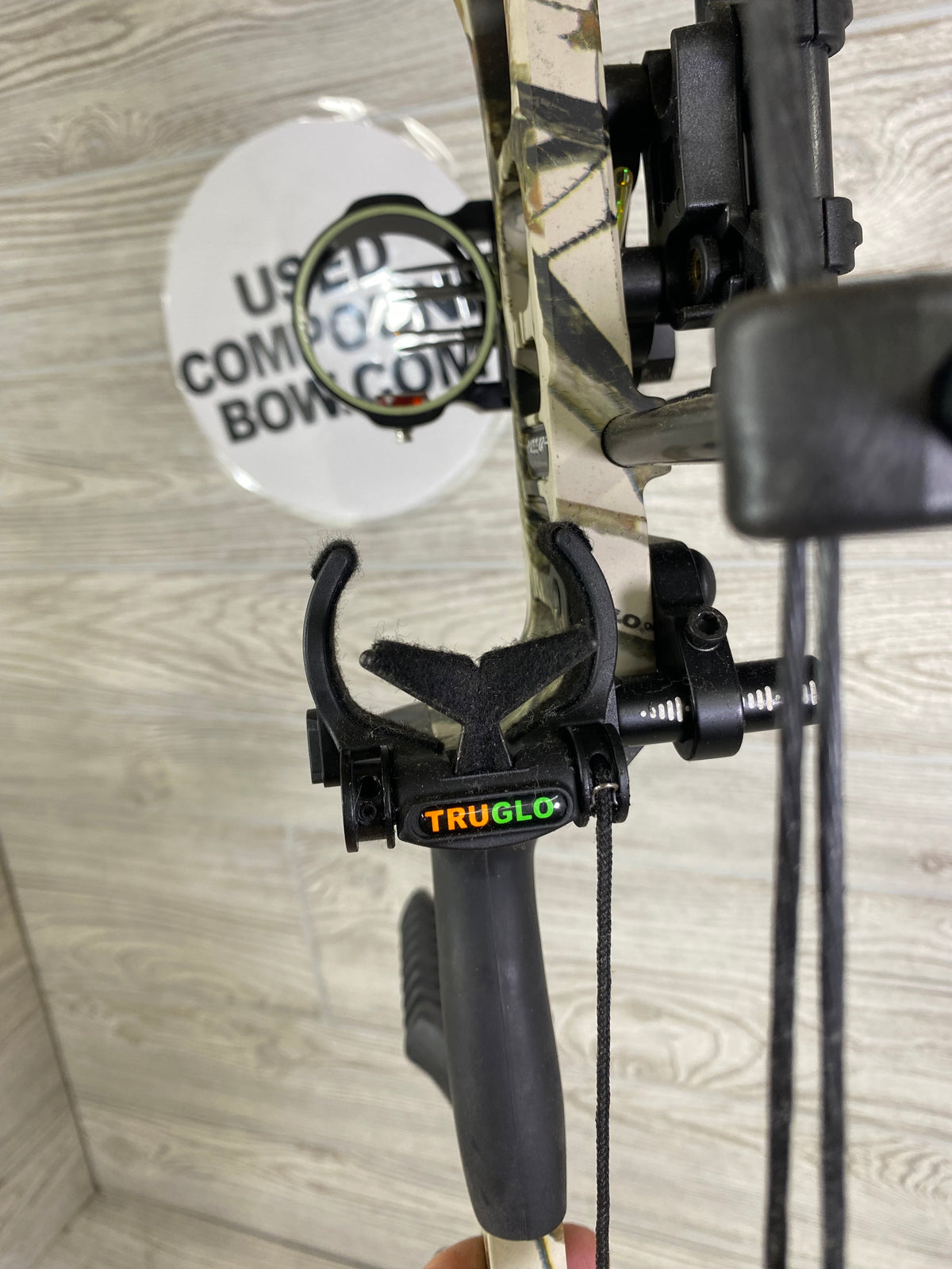 Used Mission Hype DTX Right Hand Camo Bow Pkg
