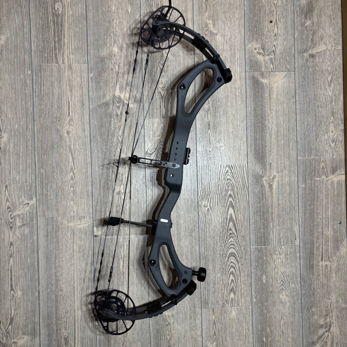 Used PSE Mach 33  DS FDS 80lb RH Charcoal