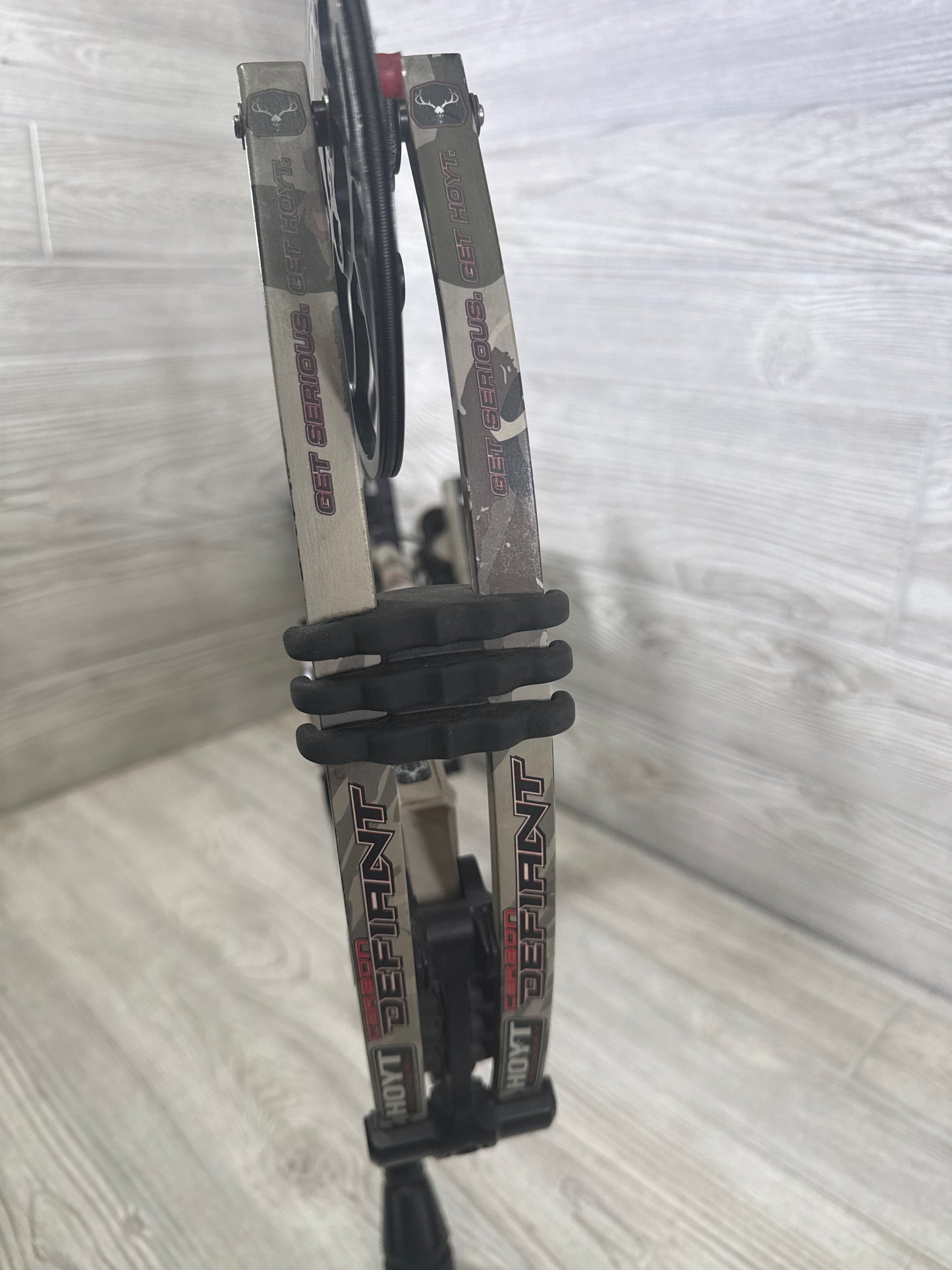 Hoyt Carbon Defiant #3 Cam LOADED