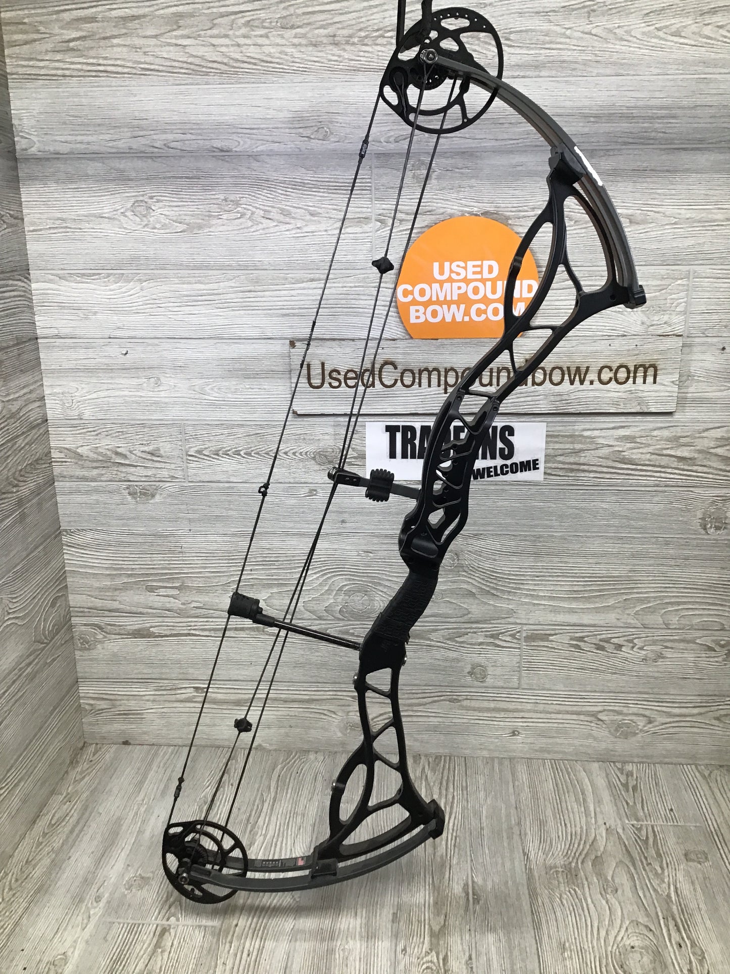 Used Bowtech Fanatic 3.0 LD Left Handed Black 50-60#
