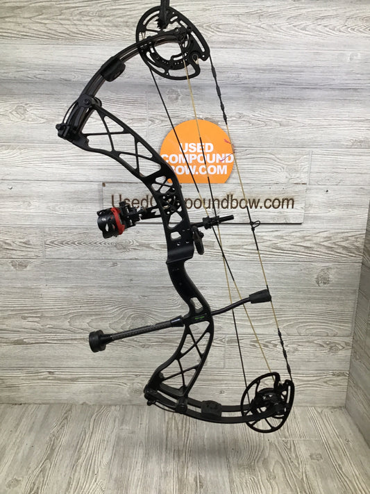 Xpedition Xscape 55-65# Black right handed Package