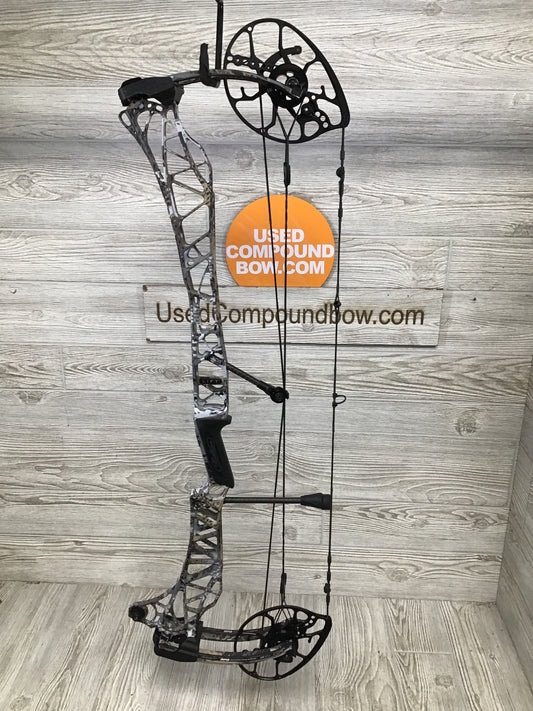 Used Mathews Lift 33 Elevated 2 Right Hand 28.5-60-85