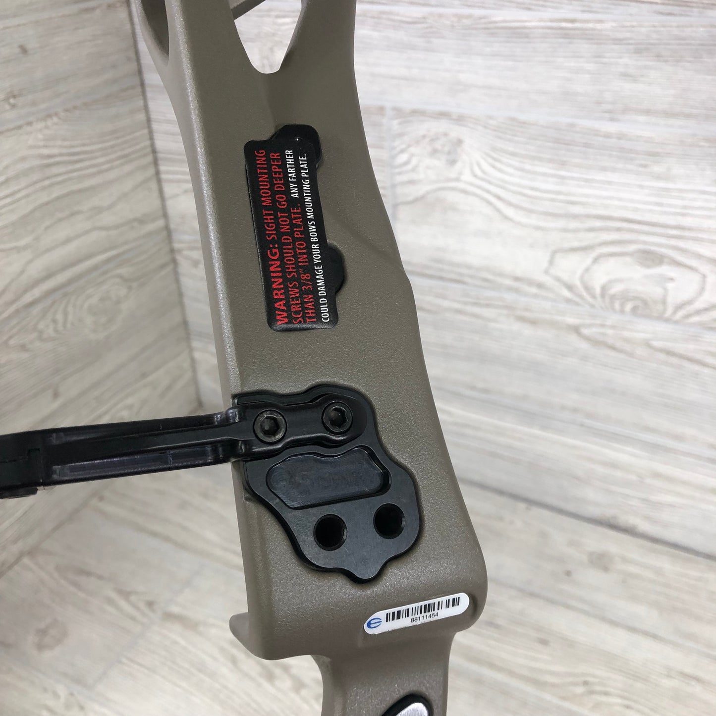 Elite Eon Carbon Sienna Brown RH 70lbs