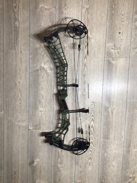 Darton Sequel 31 ST2 Right Handed 60-70 OD Green/Black Limbs