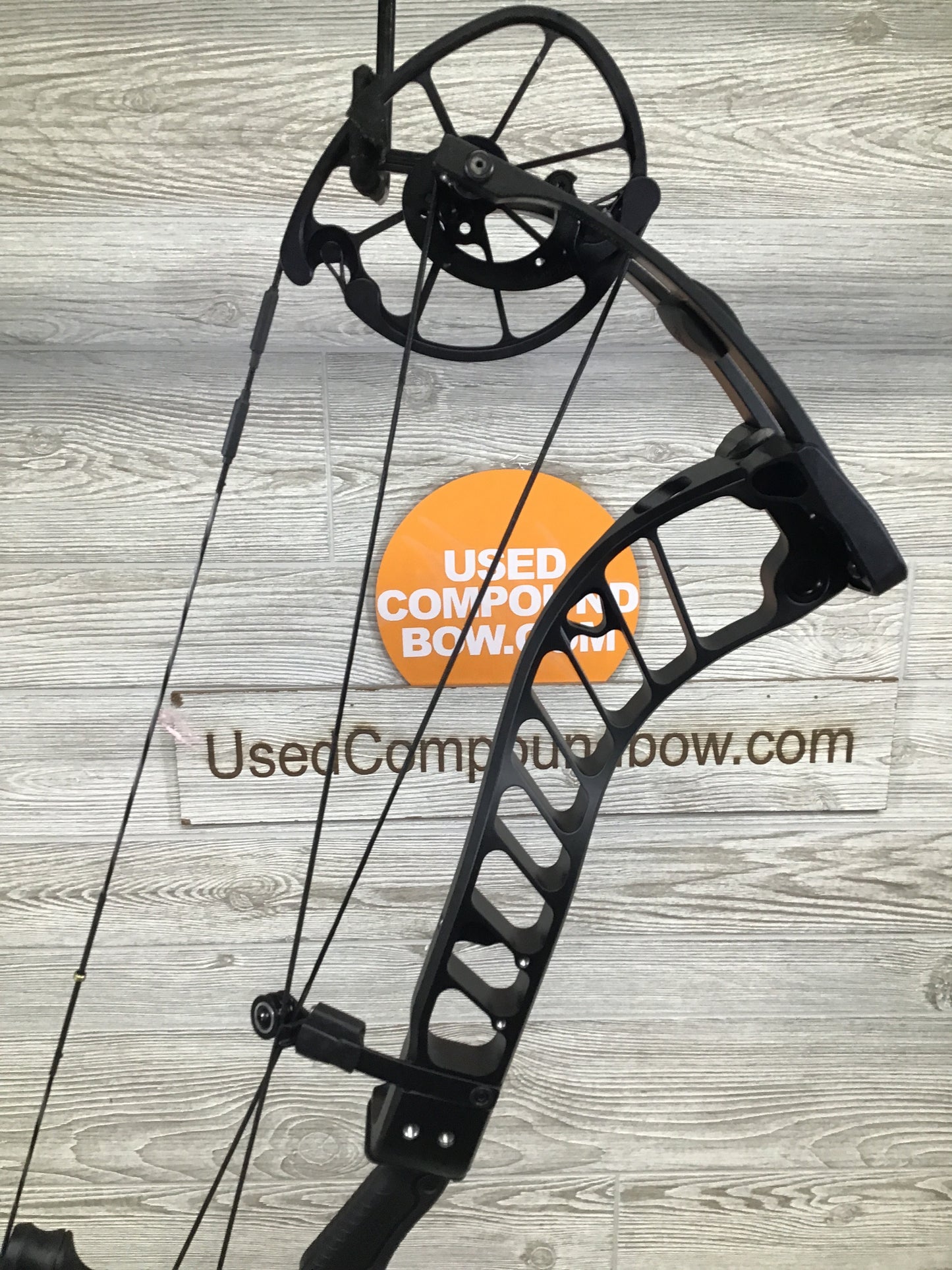 Brand New Prime Revex 6 Right Handed Black 50-60# 27.5-31"