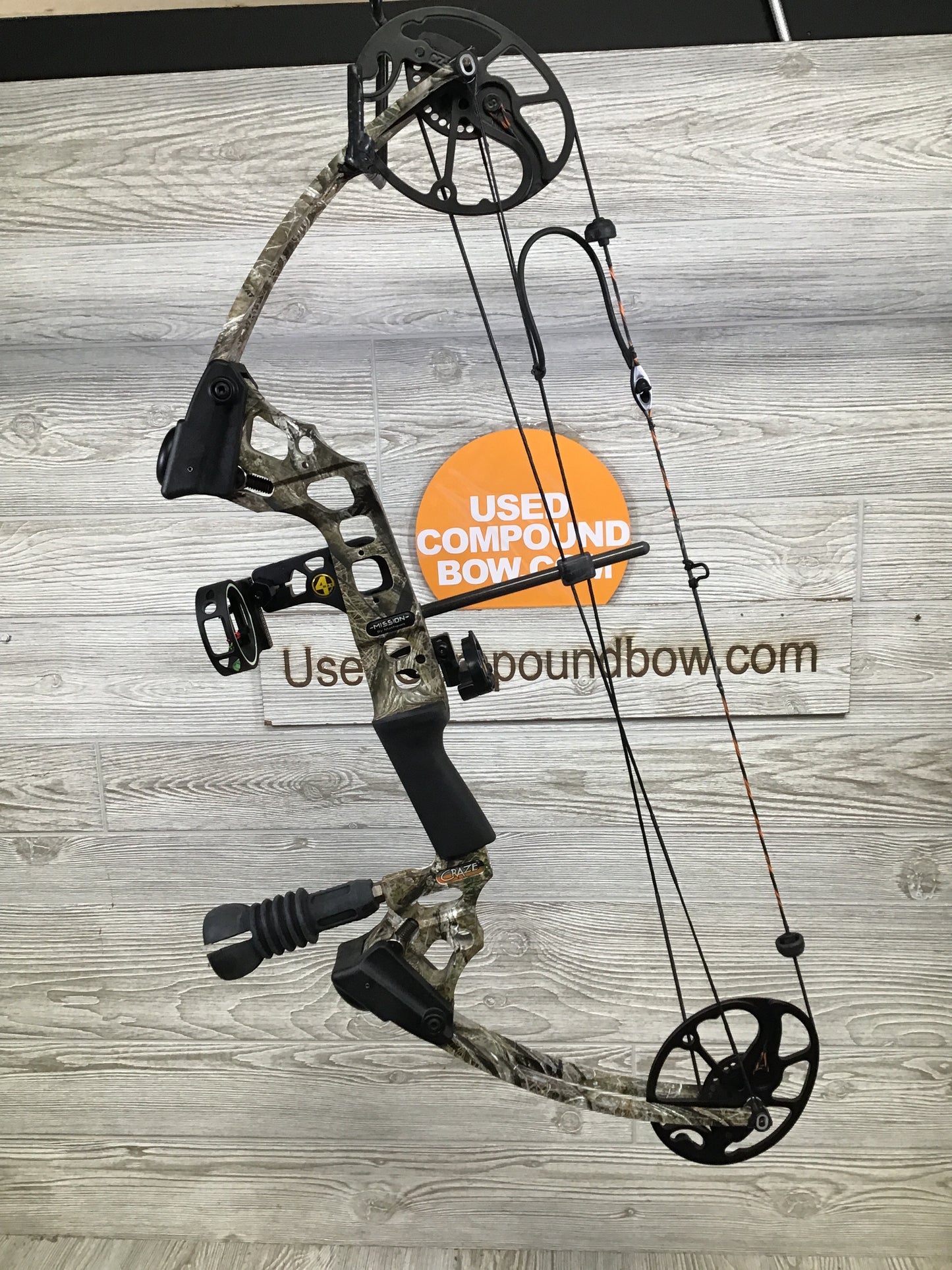 Used Mission Craze RH 29"/70 lb Package