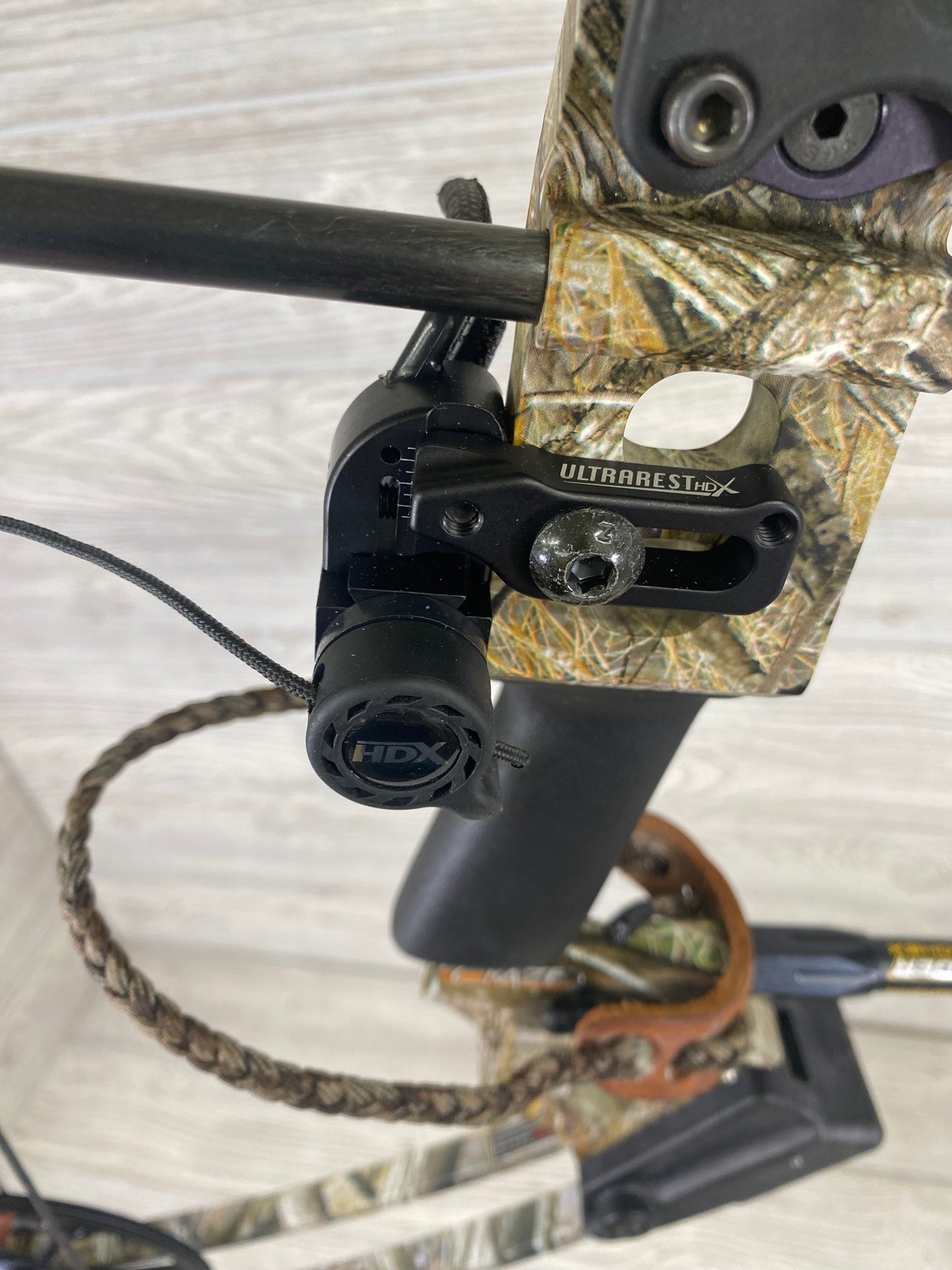 Mission Craze Right Handed Bow PKG