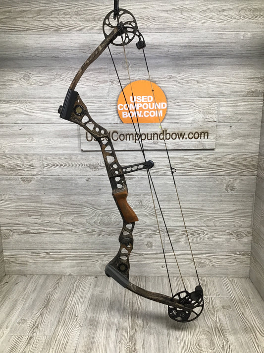Used Mathews LX 26.5" 60lb Right Handed Bow