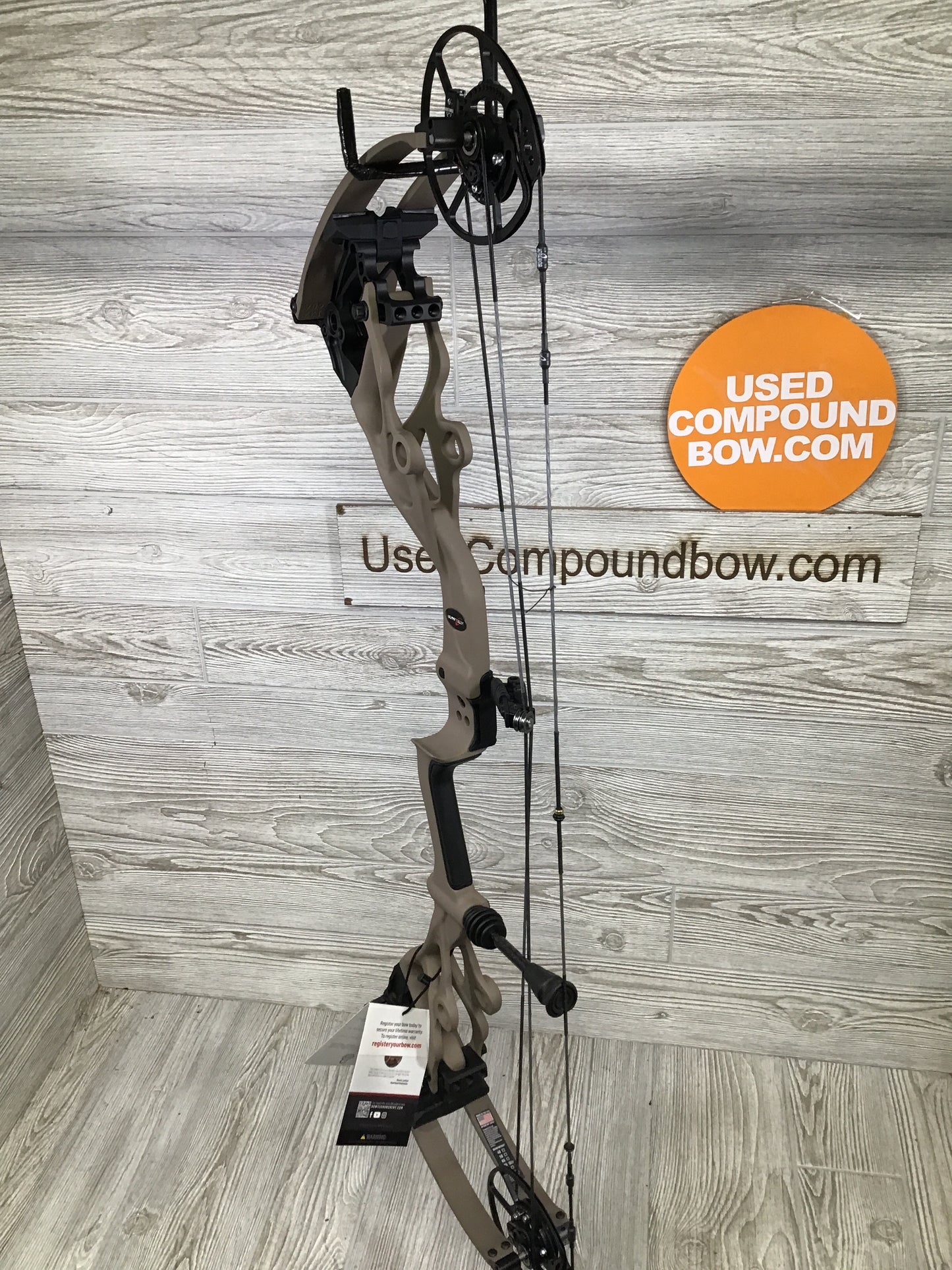 Bowtech Carbon One X 60-70# RH Flat Dark Earth