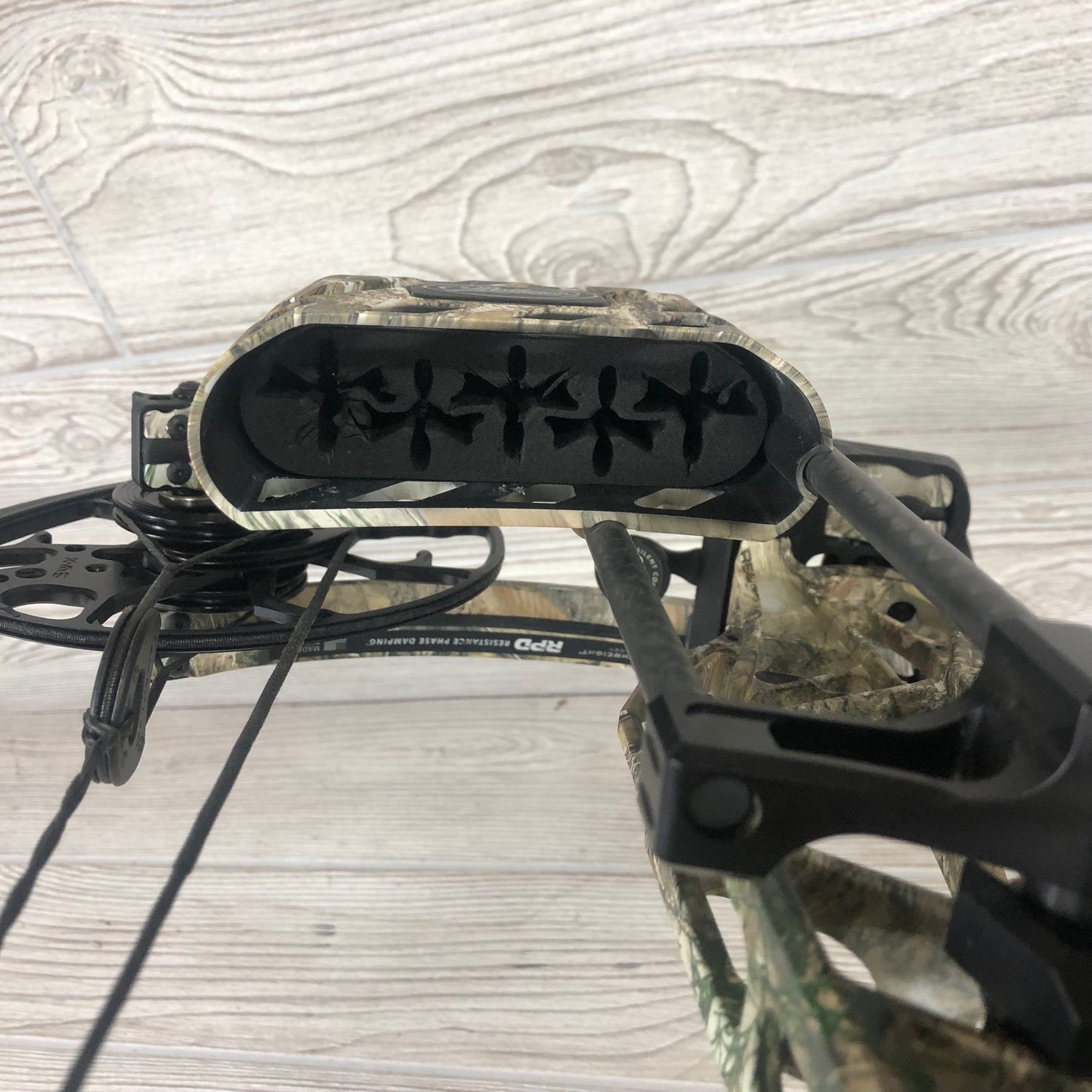 Mathews Lift 33 Realtree Edge Package ( mathews accessories)