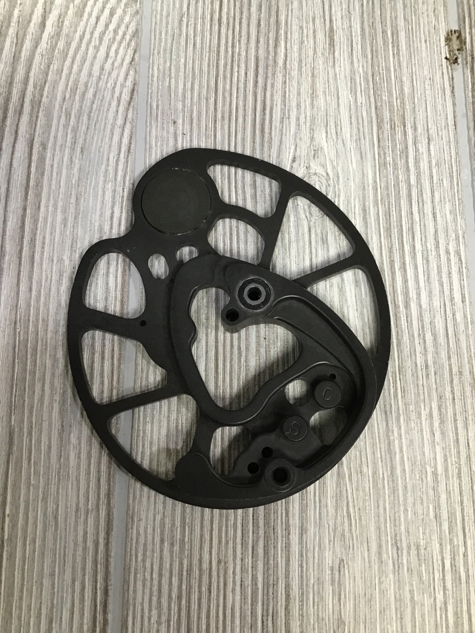 Mathews Outback Left Hand cam 29.5"-30" OUTB-AR