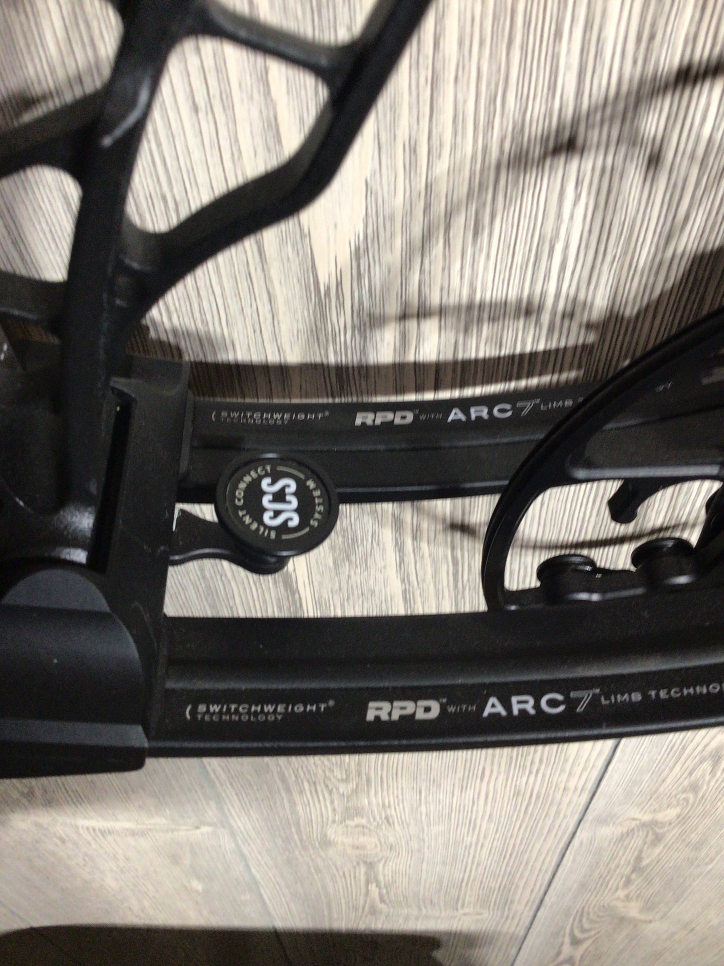 Used Mathews Lift X 29.5 Right Hand Black w/ SCS