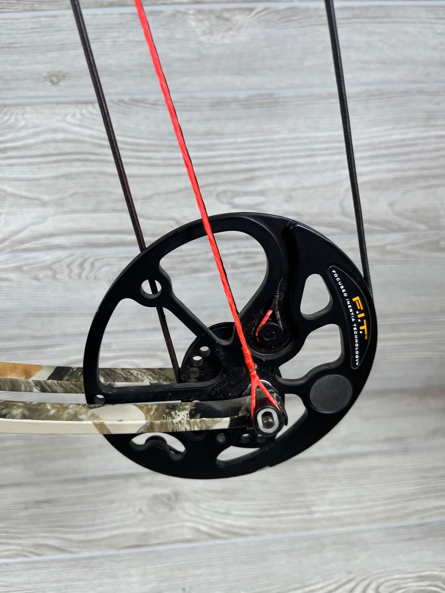 Used Mission Hype DTX Right Hand Camo Bow Pkg