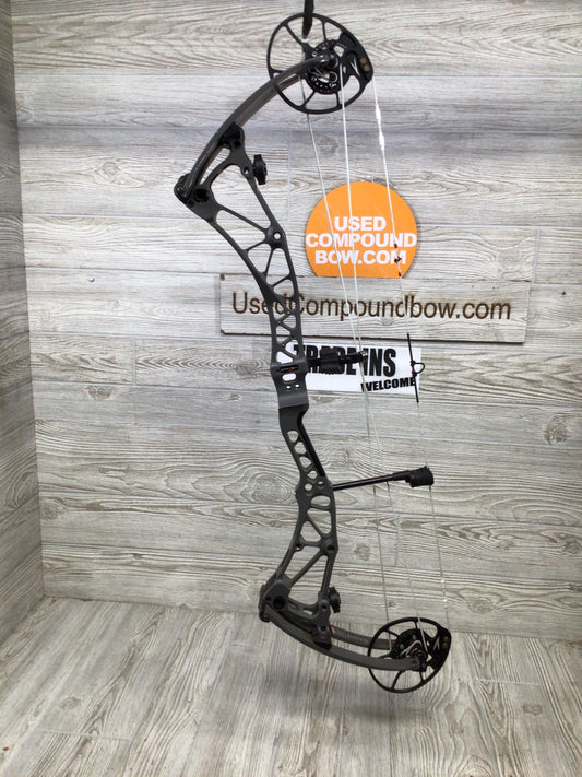 Used Bowtech Revolt X 28.5" 60-70# Smoke Gray Right Handed