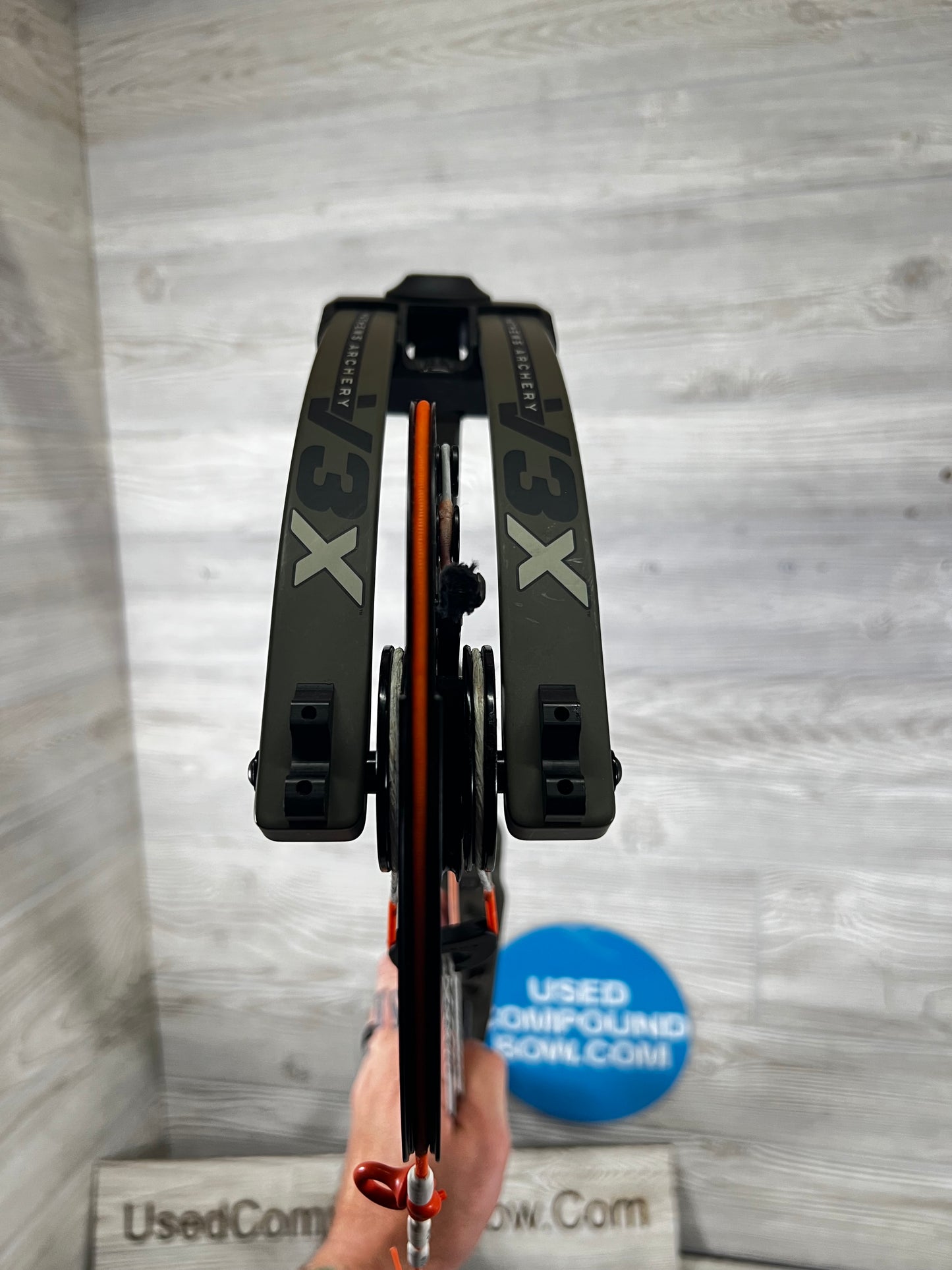 Used Mathews V3X 33 RH Ambush Green