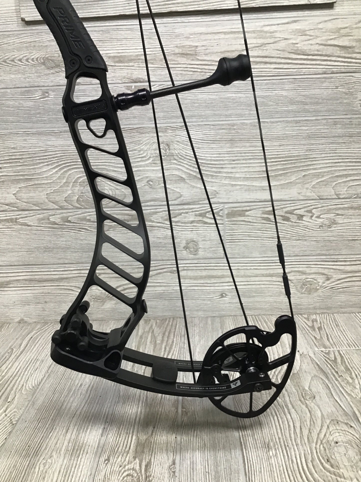 Brand New Prime Revex 6 Right Handed Black 50-60# 27.5-31"