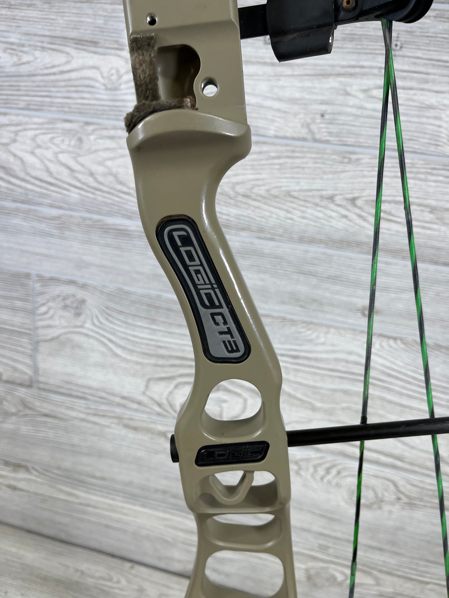 Prime Logic CT3 60-70# Right handed Tundra Riser/Subalpine Limbs