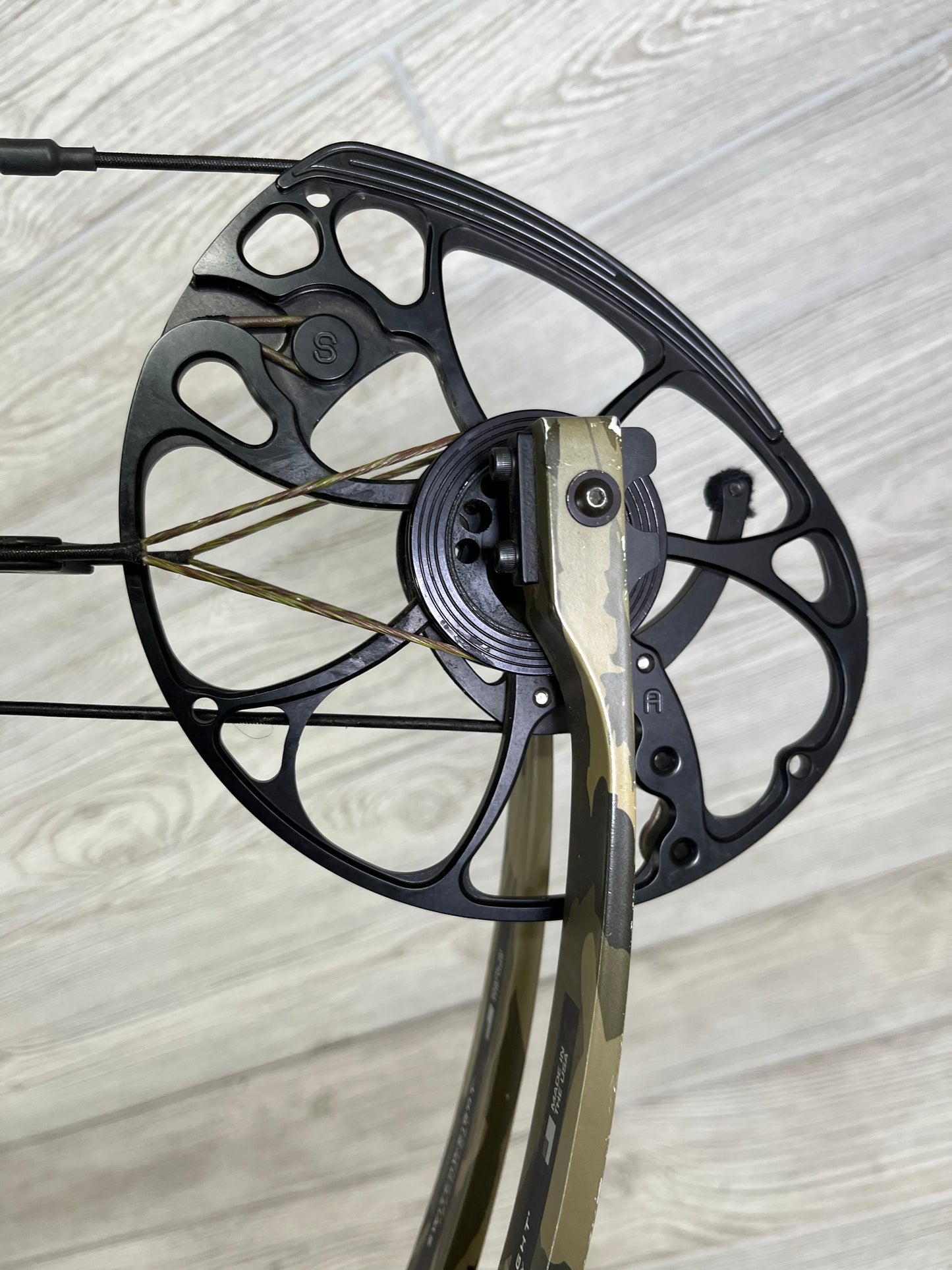 Mathews Atlas RH Bow