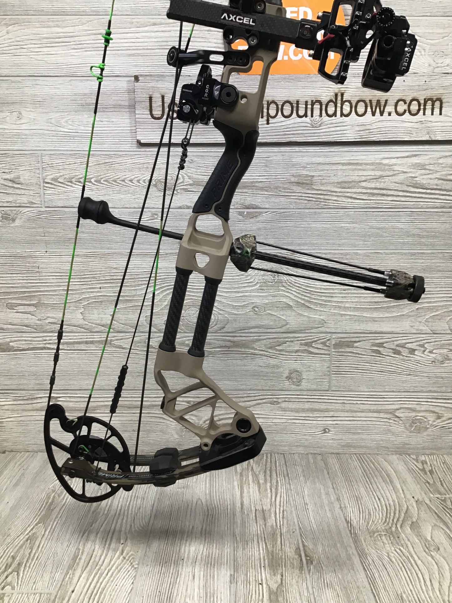 Prime Form 34 RH 55-65 Ridge Rock/ Bottomlands limbs 29" Package