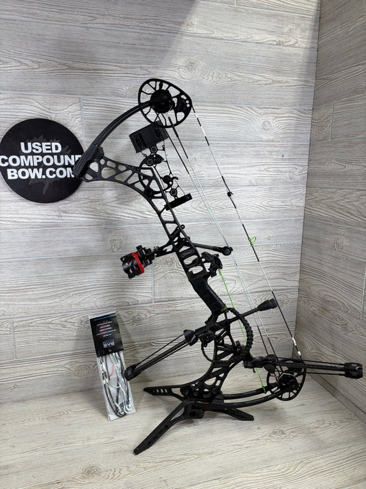 Mathews Prima Black RH Bow Package 60# w Gas Bowstrings