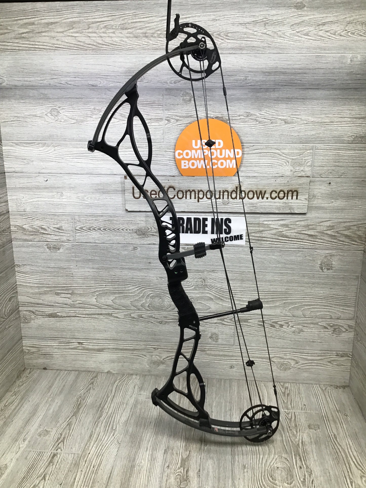 Used Bowtech Fanatic 3.0 LD Left Handed Black 50-60#