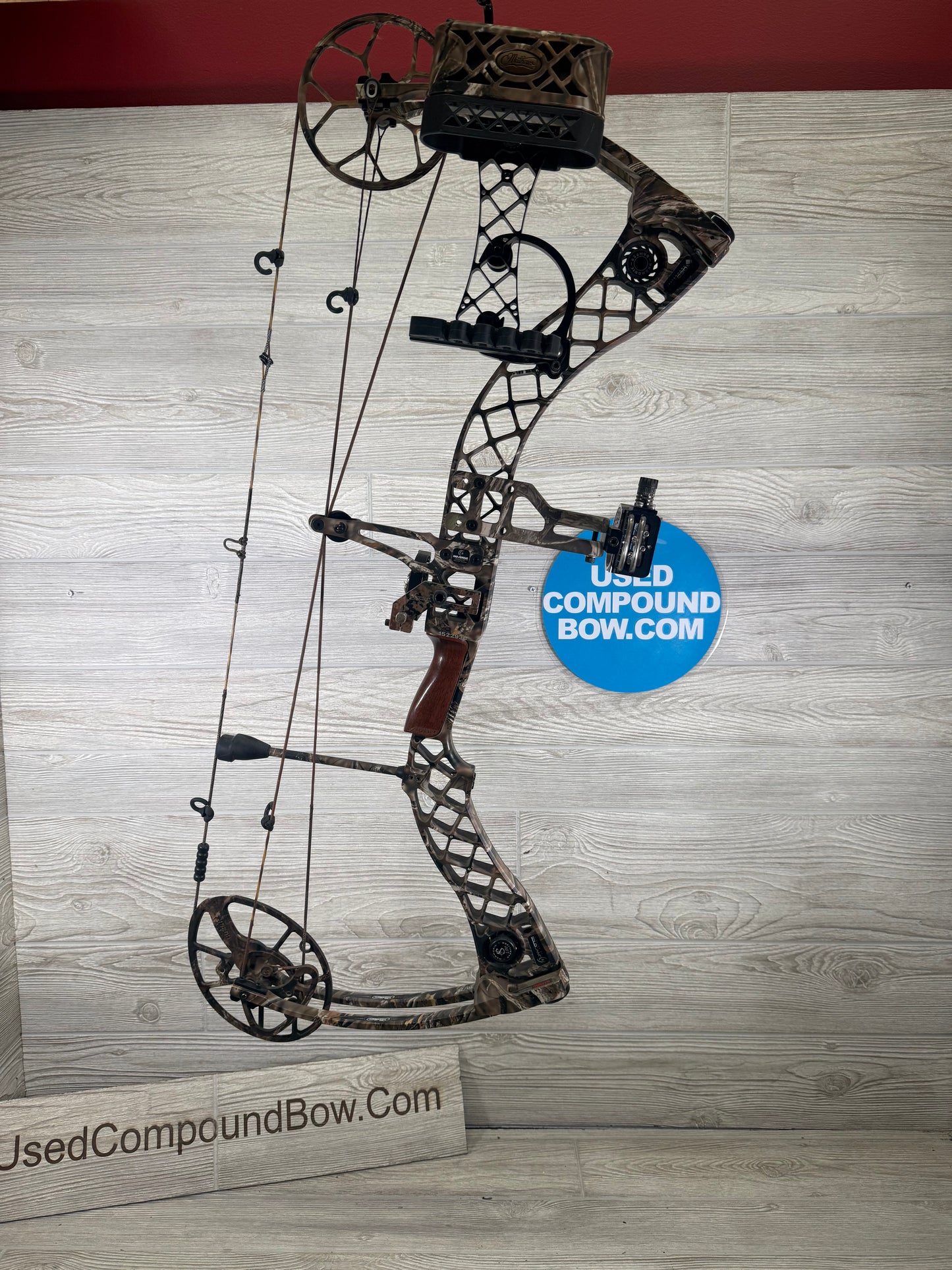 Used Mathews Creed 27.5/60# RH Bow Package