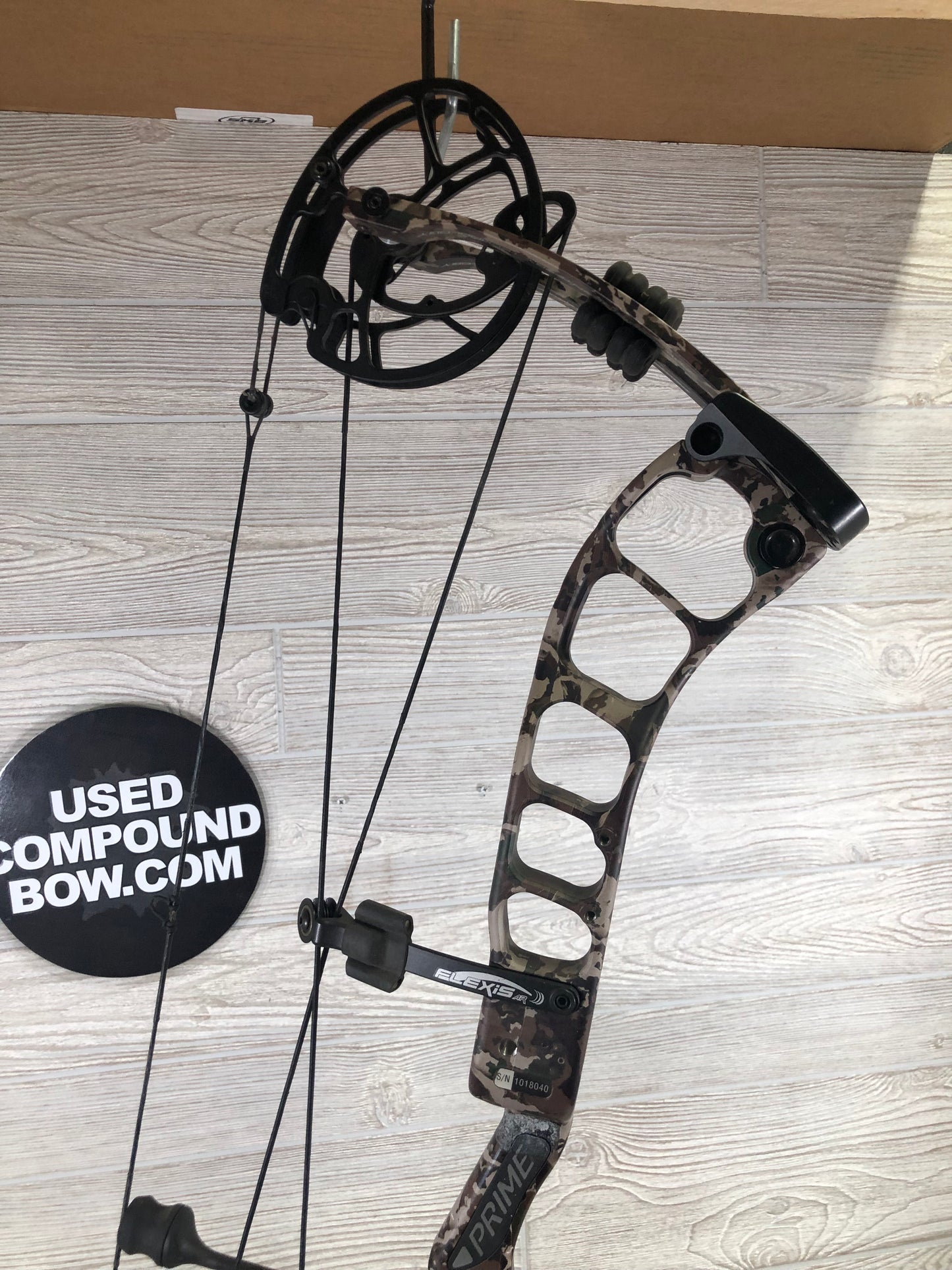Prime Logic First Lite Camo RH 65lbs 28.5" Draw Bow