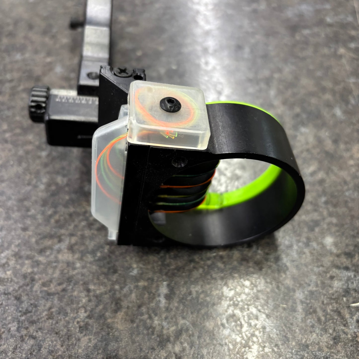 Used Black Gold Widow Maker 5 pin RH sight