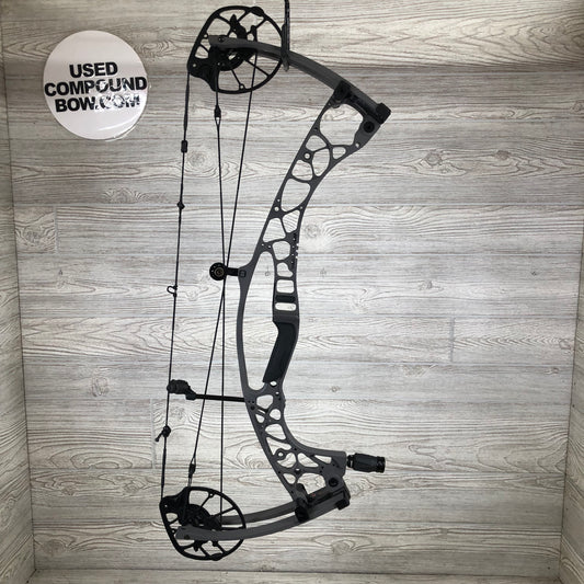 Used Hoyt Alpha AX-2 29 Tombstone LH 70# max