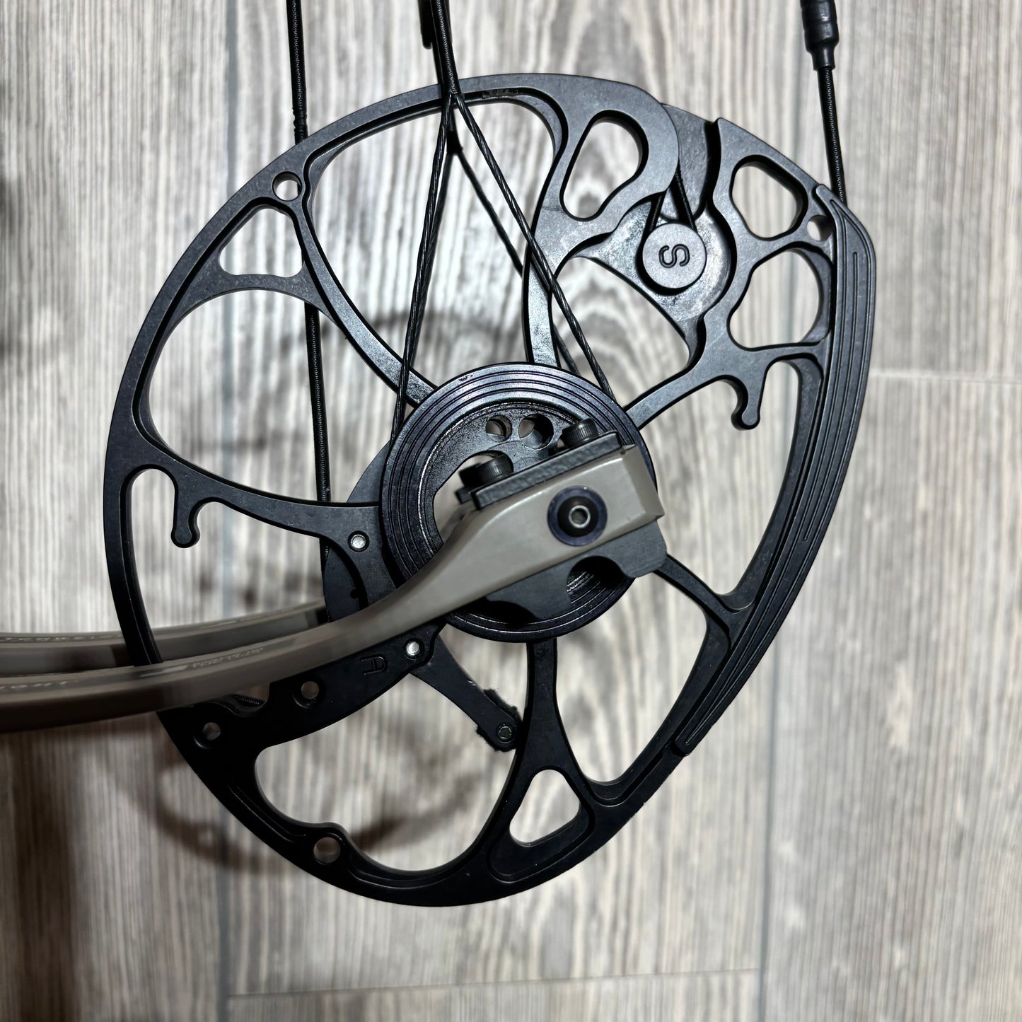 Used Mathews V3X 29 Granite RH