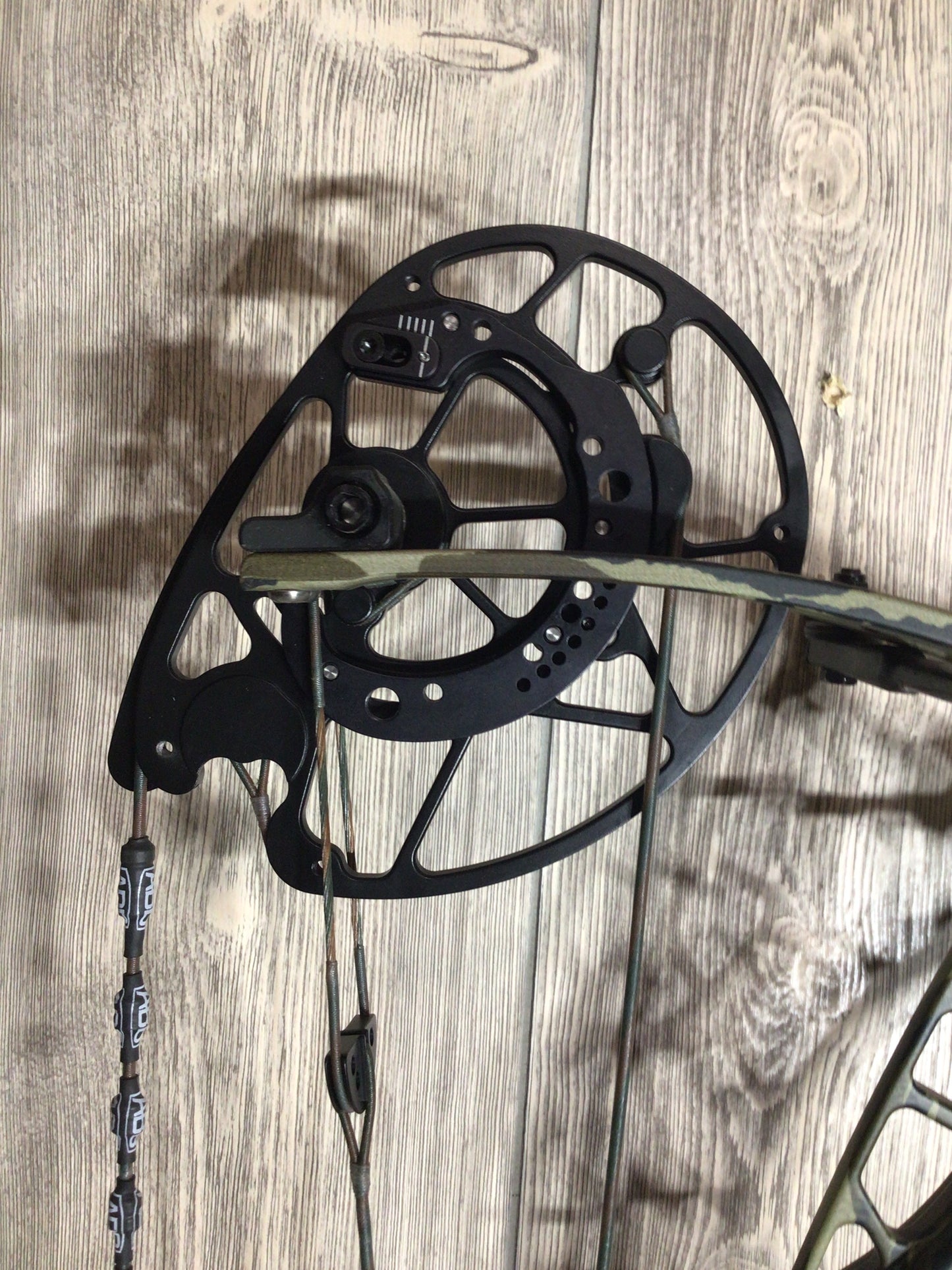 Used Obsession Pinnacle NT RH 70# Bottomland Bow