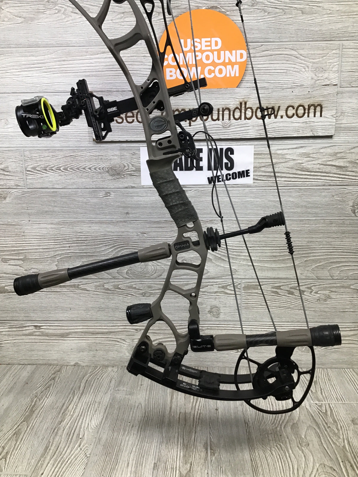 Used Elite Omnia Right Hand 70lb sienna brown package