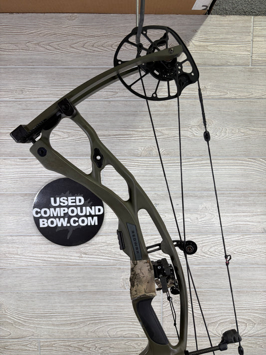 Hoyt RX-8 RH Wilderness 70lbs 25-28"