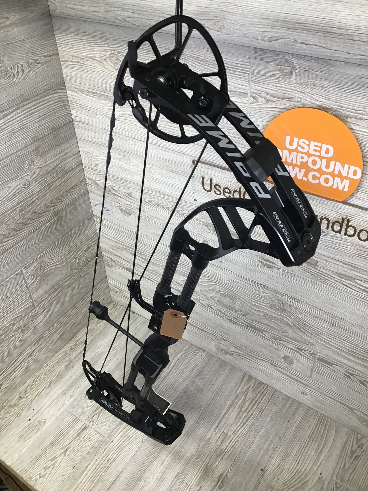 NEW Prime Form 50-60# Black Right Handed