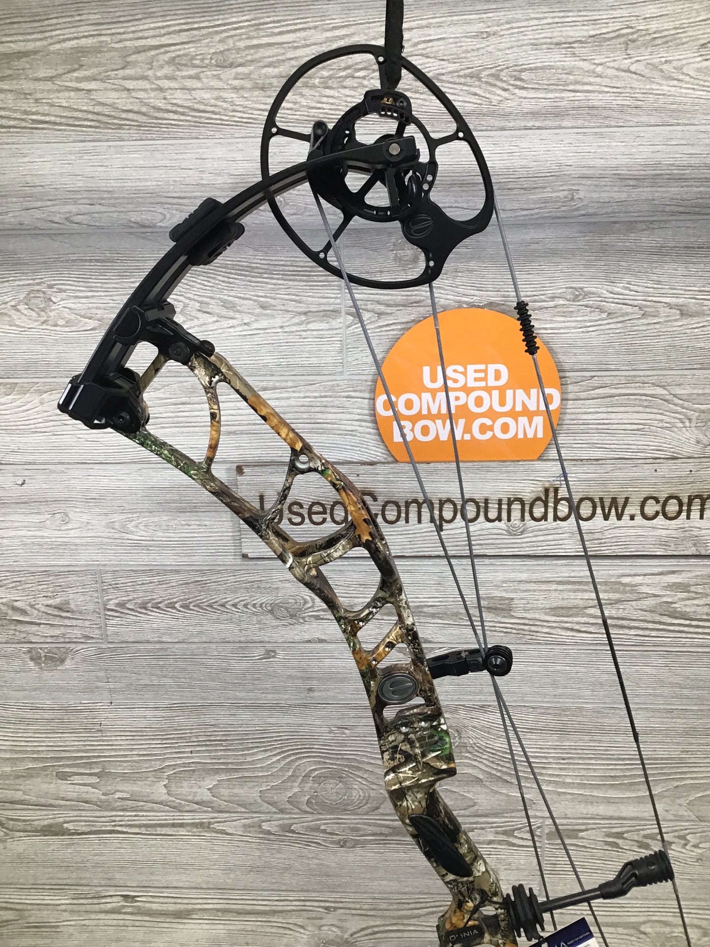 NEW Elite Omnia RH Realtree Edge 60-70# 24.5-30