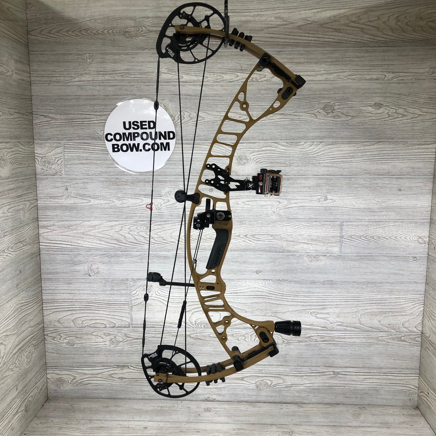Used Hoyt Ventum 31 Right Handed Bourbon Package