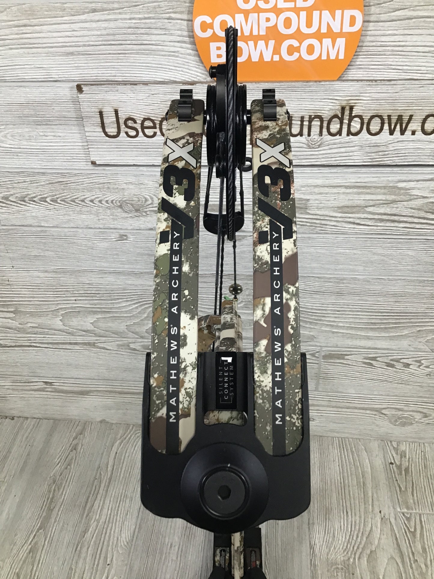 Used Mathews V3X 29 First Lite Specter 27.5"/70 lb