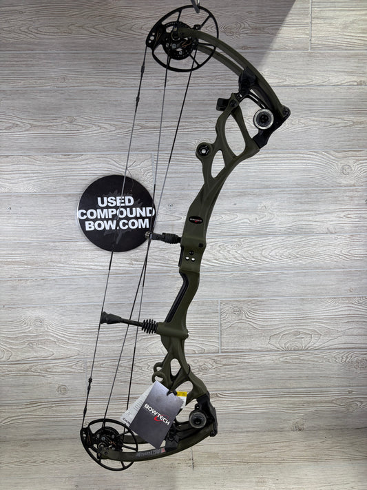 Bowtech Carbon One X 60-70# LH OD Green New Bow