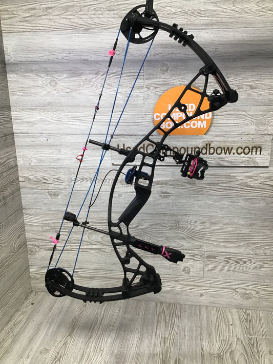 Hoyt Eclipse Left Handed package 24.5" 40-50# Black