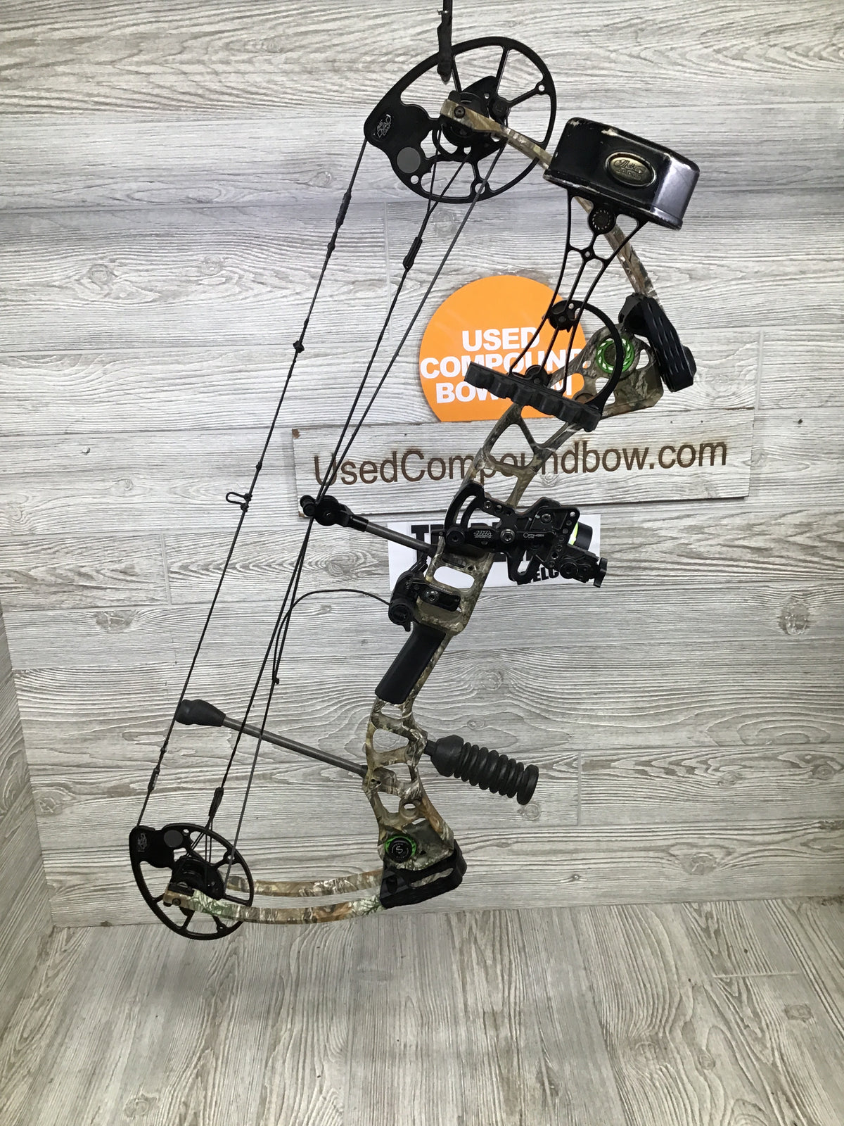 Used Mathews Tactic Right Hand 70lbs Camo Package