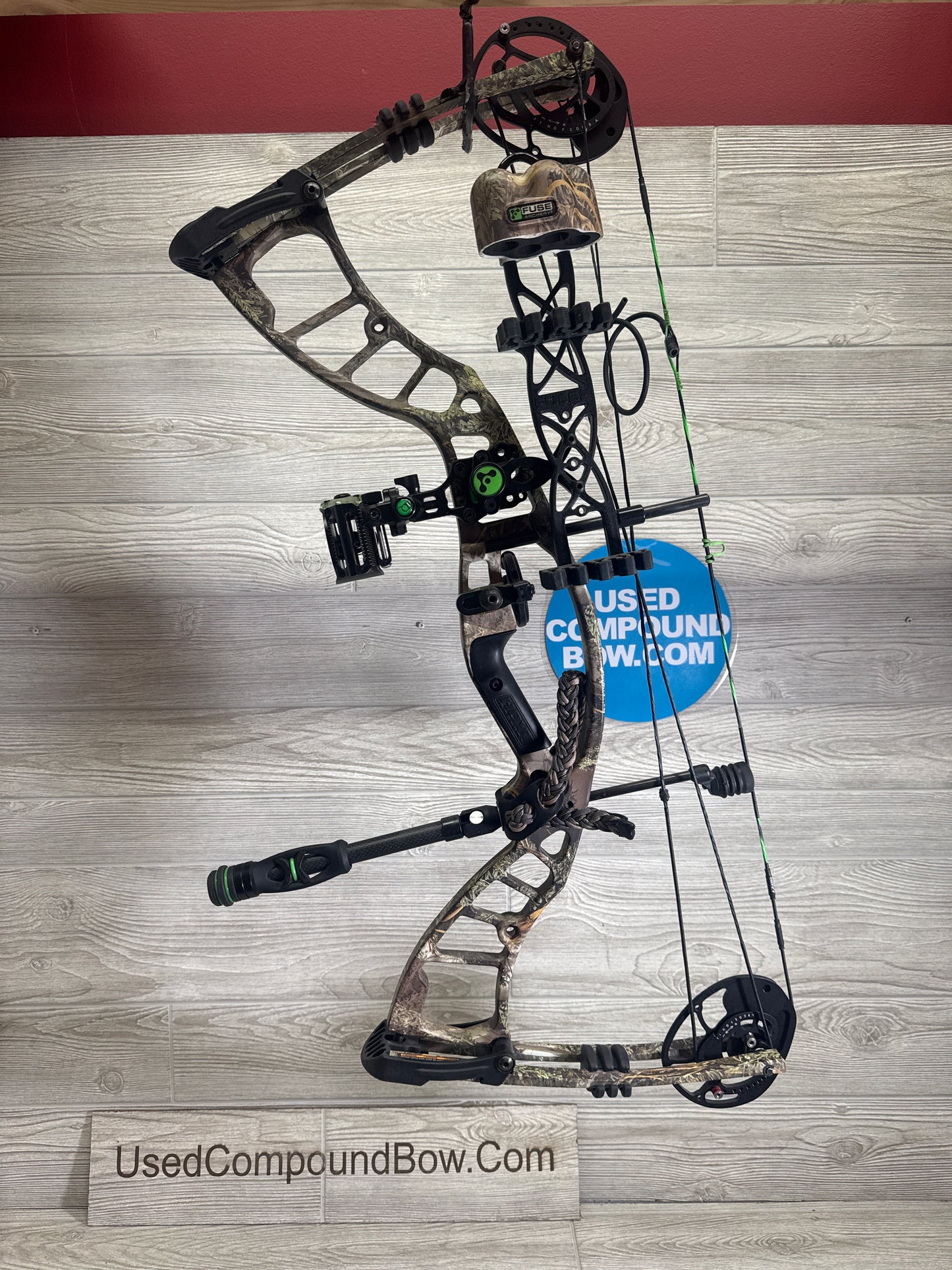 Used Hoyt Powermax LH Real Tree 40-70# 24" Bow Package