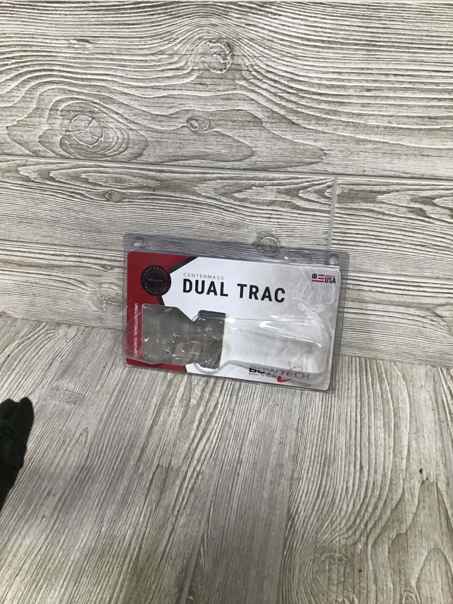 Bowtech Core SR 60-70lbs Right Hand OD Green with Centermass Black gold dual Track sight