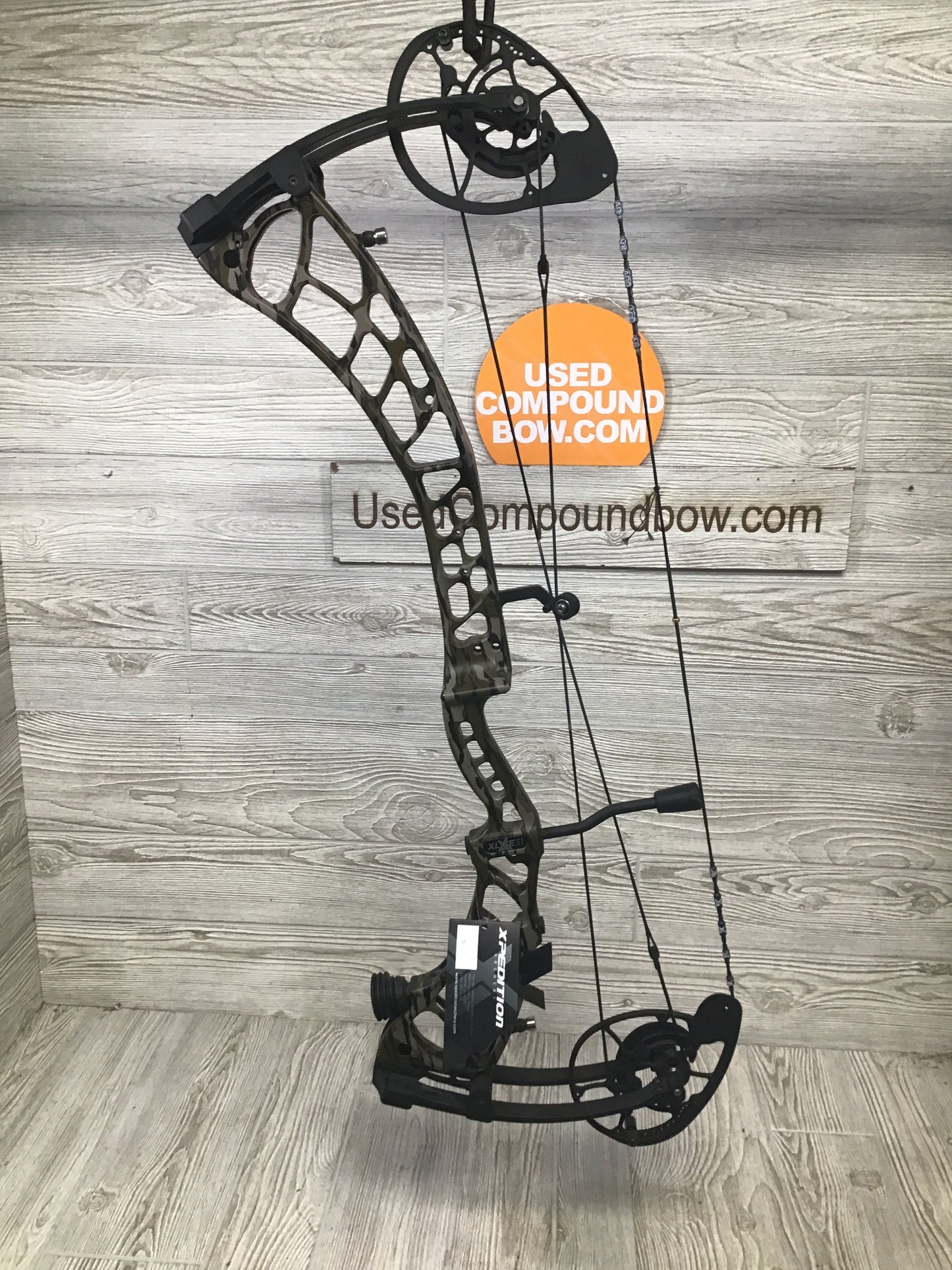 New Xpedition Xlite 31 60-70# Mossy Oak Bottomlands Right Handed