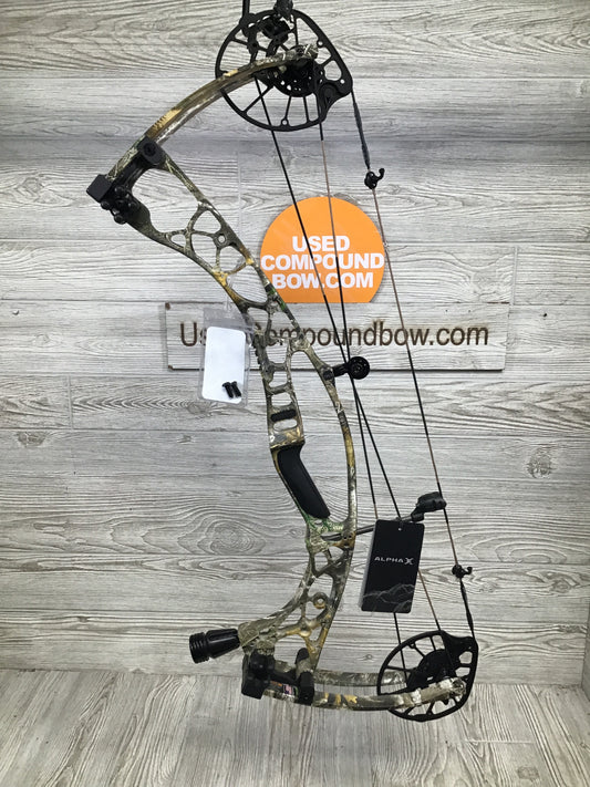 New Hoyt Alpha X 30 Realtree Edge 50-60# 25" - 30" Right Hand