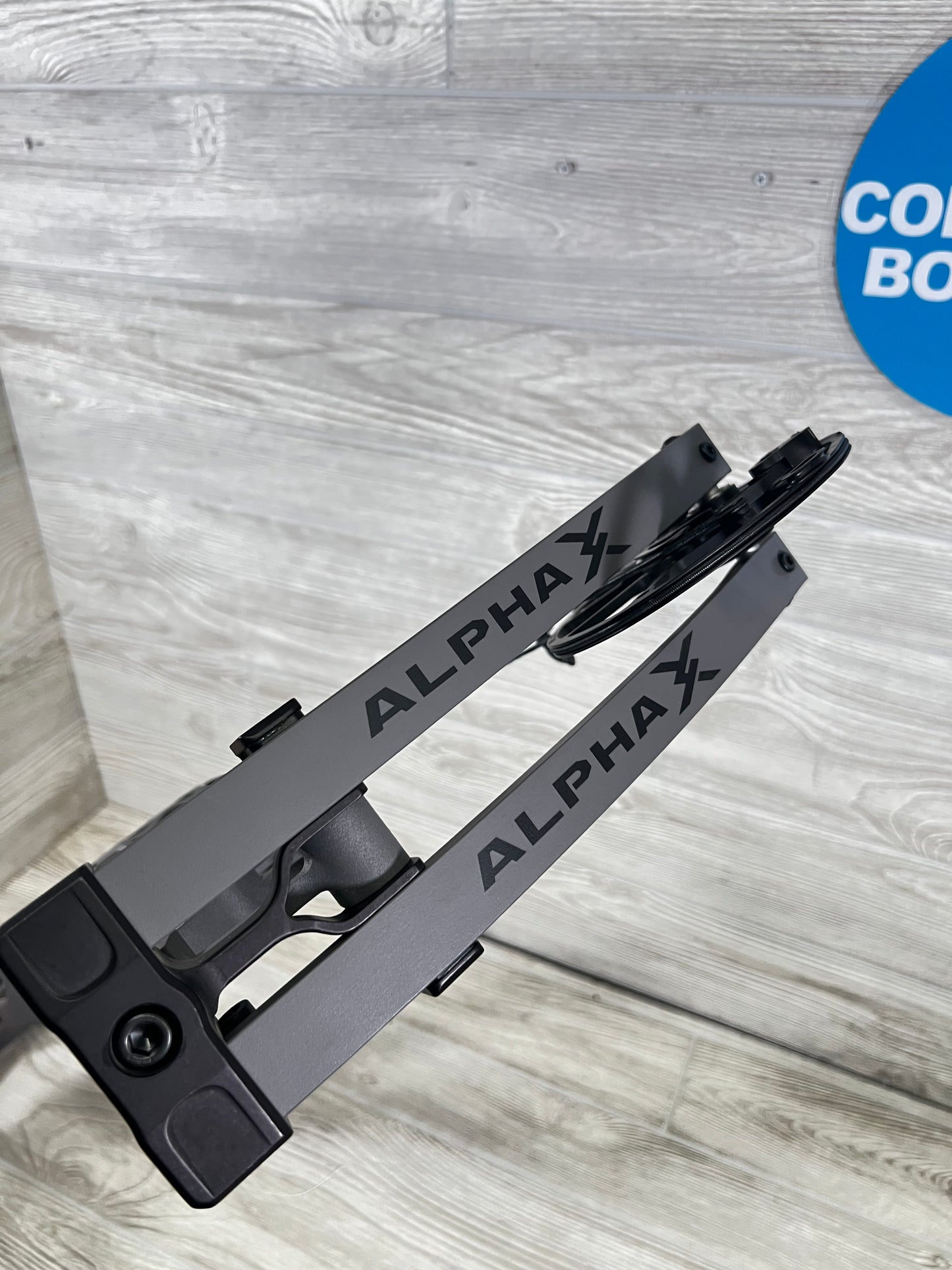 Used Hoyt Alpha X 30 Tombstone 60-70# 25" - 30" Right Hand